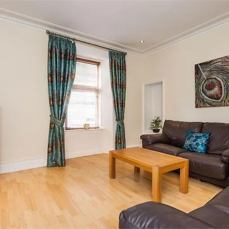 Chapel Street 42B First Floor 1-Bedroom Apartment, Aberdeen City Center Экстерьер фото